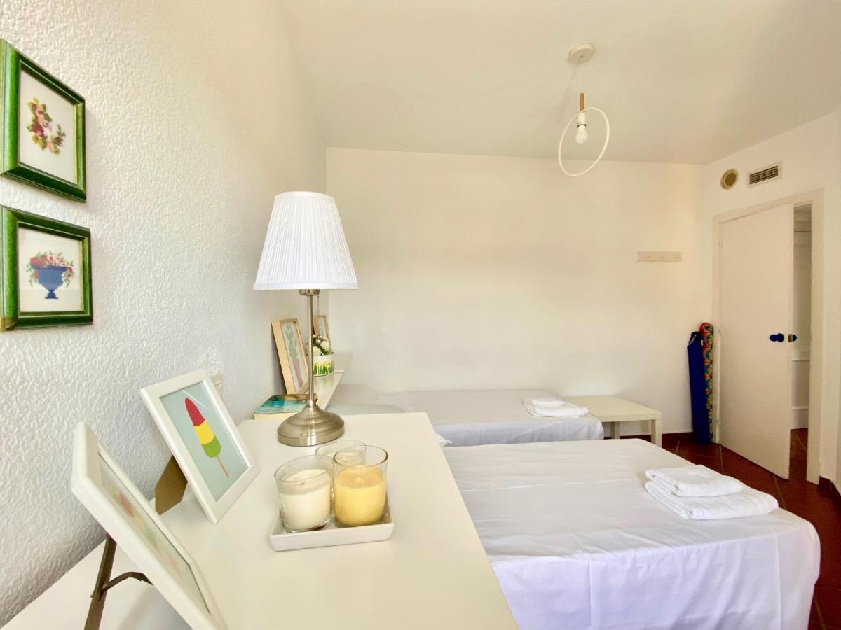 Genial Apartamento En 1A Linea De Playa Con Piscina Almuñécar Eksteriør bilde